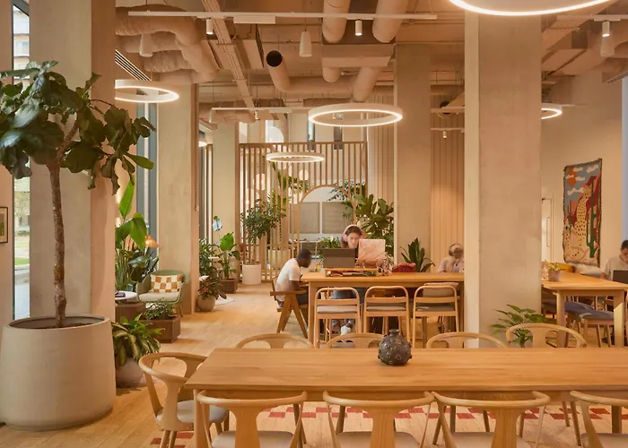 Ark Canary WharfAirport Hotel