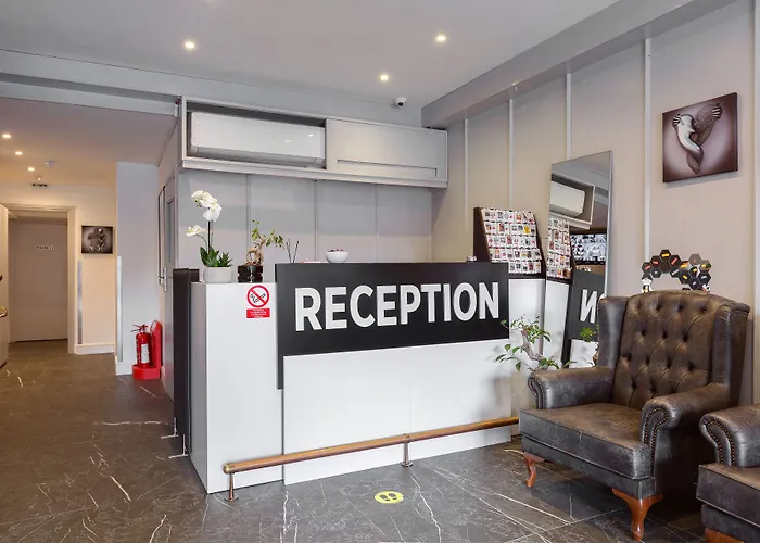 Central Hoxton ShoreditchAirport Hotel